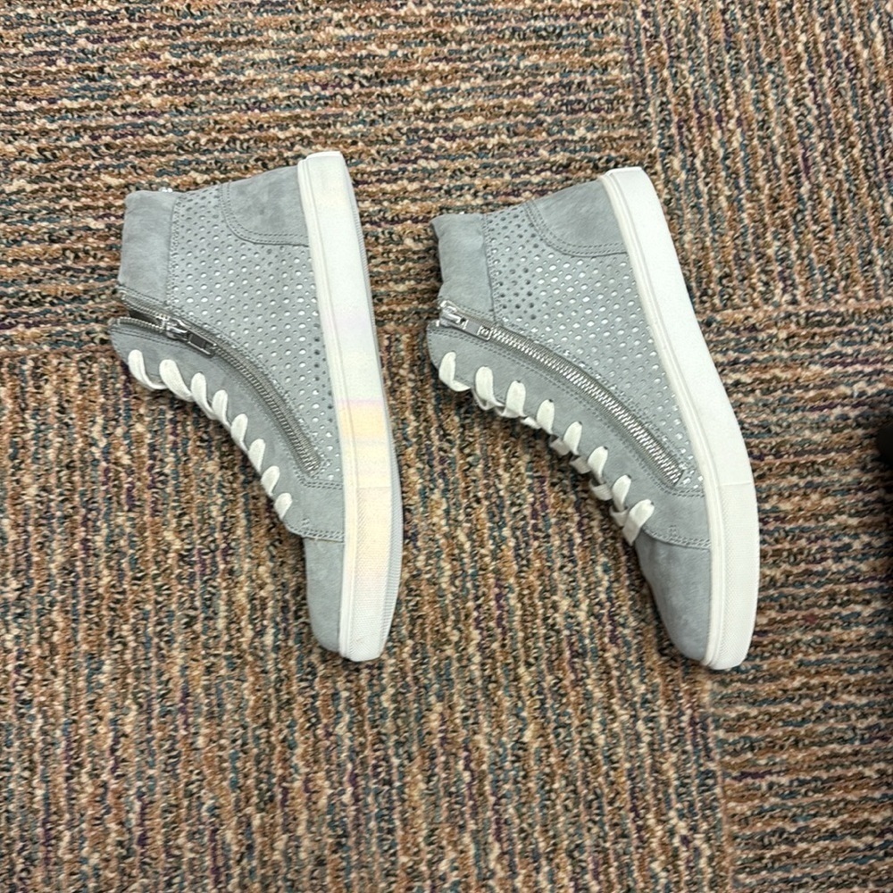 Steve Madden Elyka' Laser Cut High Top Sneaker - Picture 3 of 8